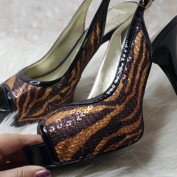 Guess tiger sequins platform open back & t… - Picture 3 of 8